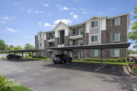 Exterior - 130 7th Apt C304 St, Ogden, UT 84404 photo 4 of 7