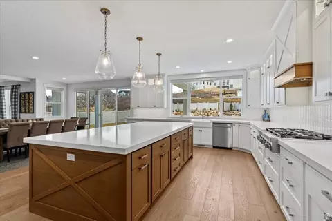 Kitchen - 3541 S Mapleton Estates Dr, Mapleton, UT 84664 photo 5 of 5