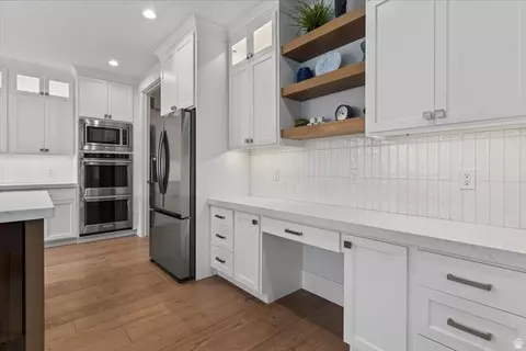 Kitchen - 3541 S Mapleton Estates Dr, Mapleton, UT 84664 photo 3 of 5