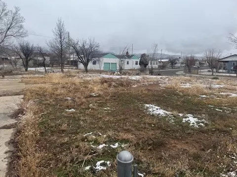 121 8th W, East Carbon, UT 84520