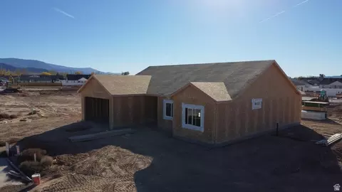 4973 N 900 E, Enoch, UT 84721