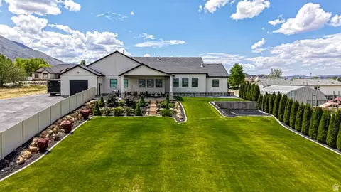 Exterior - 435 E 100 N, Mona, UT 84645 photo 10 of 12