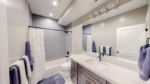 Bath - 435 E 100 N, Mona, UT 84645 photo 1 of 4