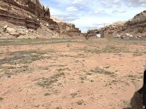 160 E Mission Rd, Bluff, UT 84512 photo 5