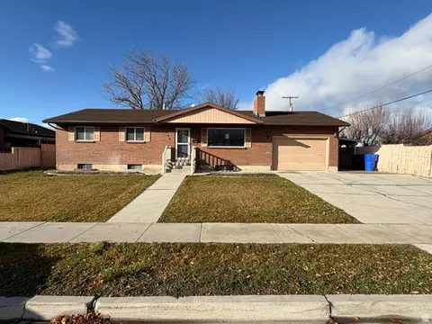 560 S 100 W, Tremonton, UT 84337