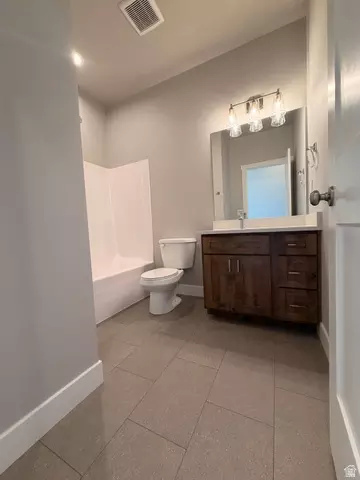 Bath - 557 N 510 E, Smithfield, UT 84335 photo 2 of 3