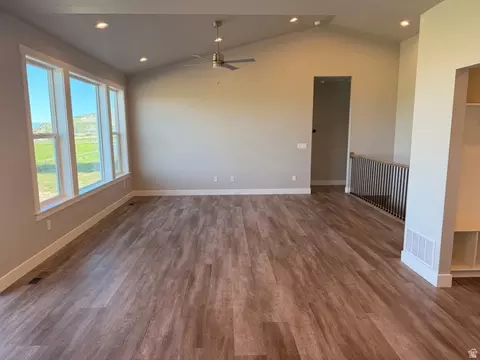 Living - 557 N 510 E, Smithfield, UT 84335 photo 1 of 2