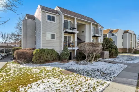 4660 S Quail Park Dr #H, Salt Lake City, UT 84117