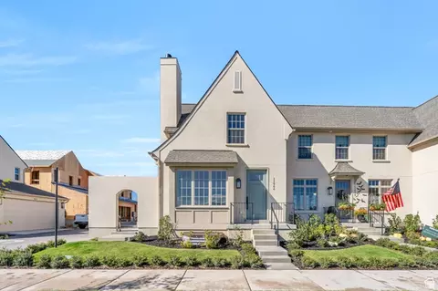 5638 W Hawthorn Ln #10, Herriman, UT 84096