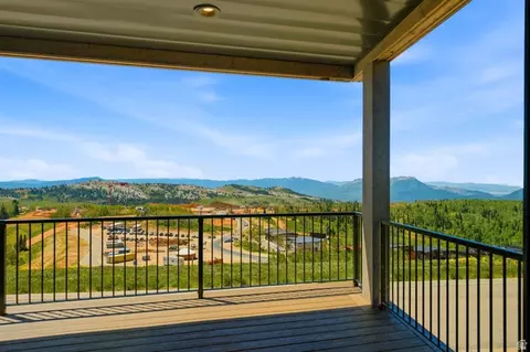 Exterior - 8526 E Overlook Dr, Eden, UT 84310 photo 17 of 18