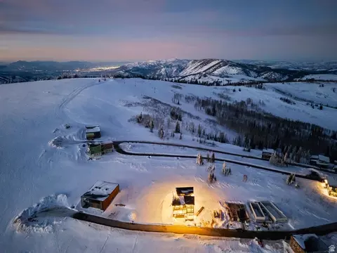 Other - 8526 E Overlook Dr, Eden, UT 84310 photo 11 of 19