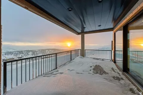 Exterior - 8526 E Overlook Dr, Eden, UT 84310 photo 5 of 18