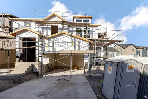 1522 W Banner Dr #818, Saratoga Springs, UT 84045