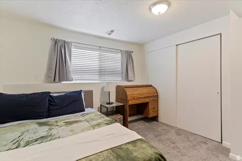 Bedroom - 1545 E 975 N, Layton, UT 84040 photo 6 of 8