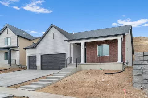 220 W Glenbrittle Dr #206, Lehi, UT 84043