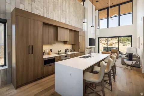 Kitchen - 146 Badgers Bnd #29, Moab, UT 84532 photo 1 of 3