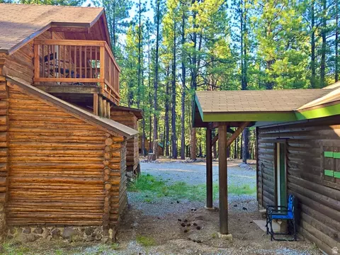 Exterior - 260 E Jensen Trl, Hatch, UT 84735 photo 3 of 12