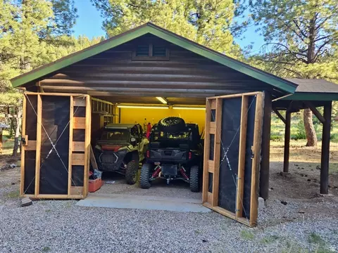 Exterior - 260 E Jensen Trl, Hatch, UT 84735 photo 6 of 12