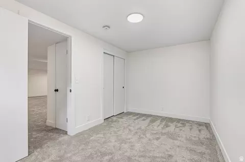 Bedroom - 1492 E Sandy Hills Dr, Sandy, UT 84093 photo 4 of 6