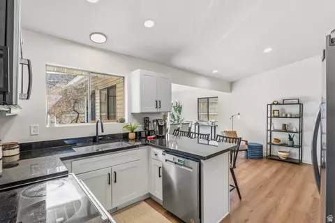 Kitchen - 1492 E Sandy Hills Dr, Sandy, UT 84093 photo 2 of 2
