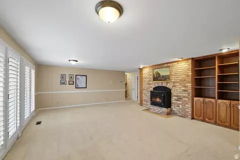 Living - 80 N 1200 E, Orem, UT 84097 photo 8 of 10