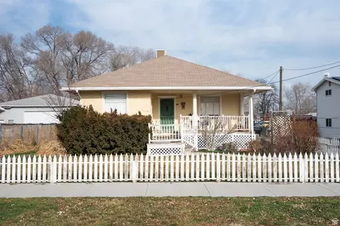 37 E Clark St, Grantsville, UT 84029