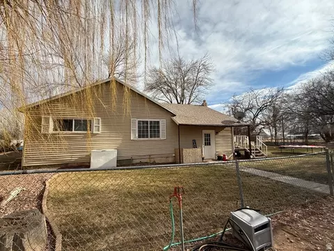 1961 Cove Rd S, Roosevelt, UT 84066