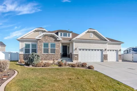 5002 W Maidstone Ct W, West Valley City, UT 84120