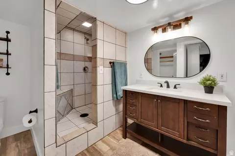 Bath - 310 N 800 E, Mapleton, UT 84664 photo 3 of 3