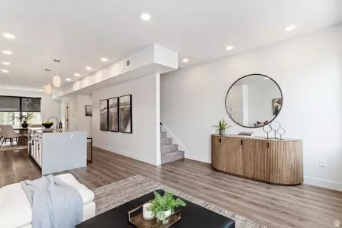 Entry Way - 32 W 400 S, Bountiful, UT 84010 photo 1 of 4