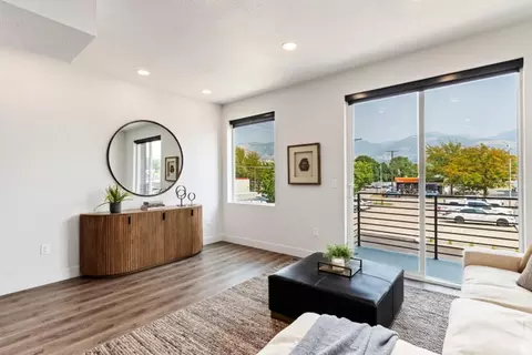 Living - 32 W 400 S, Bountiful, UT 84010 photo 2 of 2