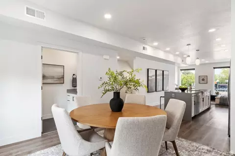 Dining - 32 W 400 S, Bountiful, UT 84010 photo 2 of 2