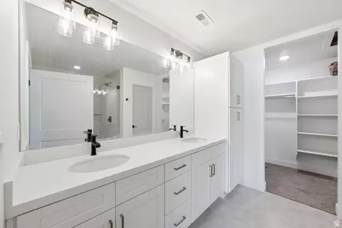 Bath - 6555 S 130 W #LOT 1, Murray, UT 84107 photo 2 of 5