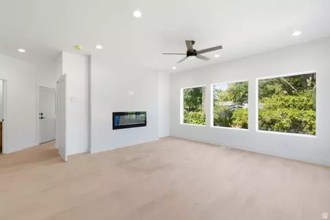 Living - 6555 S 130 W #LOT 1, Murray, UT 84107 photo 2 of 3