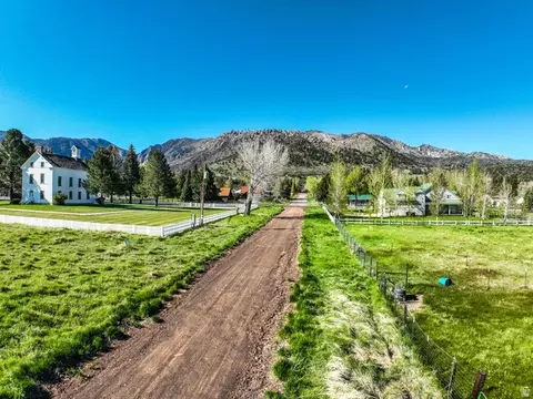 61 N 100 W, Pine Valley, UT 84781 photo 2