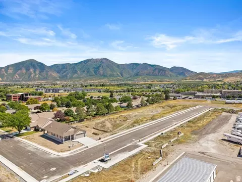 212 N 1070 E #9, Payson, UT 84651 photo 4