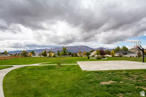2400 E 4250 N, Eagle Mountain, UT 84005 photo 6