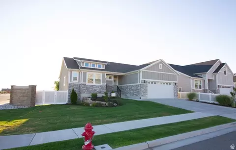 2717 N 825 W #28, Pleasant View, UT 84414