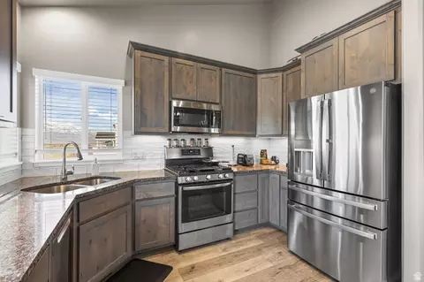 Kitchen - 871 N 600 E, Morgan, UT 84050 photo 2 of 2
