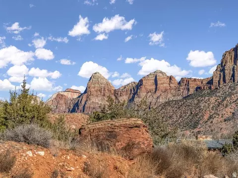 Undisclosed, Springdale, UT 84767 photo 12
