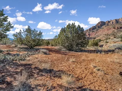 Undisclosed, Springdale, UT 84767 photo 2