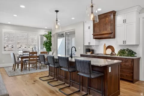 Kitchen - 3532 S Mapleton Estates Dr, Mapleton, UT 84664 photo 6 of 11