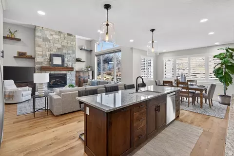 Kitchen - 3532 S Mapleton Estates Dr, Mapleton, UT 84664 photo 8 of 11