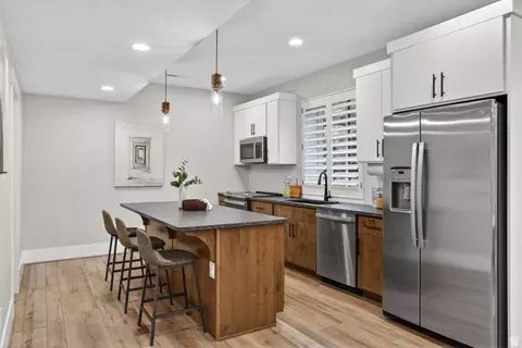 Kitchen - 3532 S Mapleton Estates Dr, Mapleton, UT 84664 photo 9 of 11