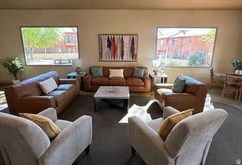 300 E 300 N #A8, Kanab, UT 84741