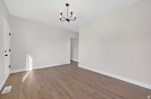 Living - 5776 S Tripp Ln W, Murray, UT 84123 photo 3 of 6