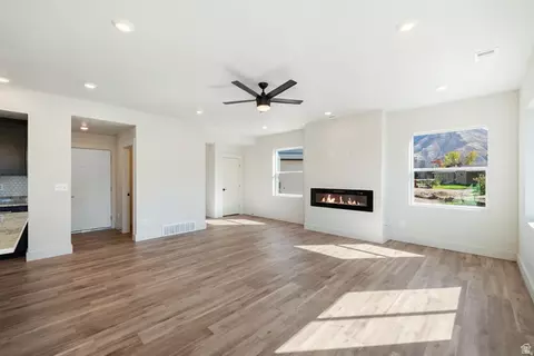 Living - 453 N 460 E, Salem, UT 84653 photo 3 of 5
