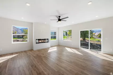 Living - 453 N 460 E, Salem, UT 84653 photo 1 of 5
