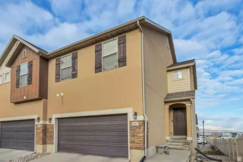1327 Lily Pad Dr, Spanish Fork, UT 84660