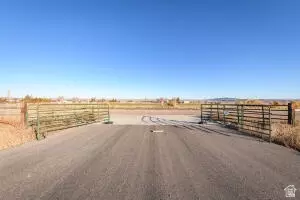 Undisclosed, Enoch, UT 84721 photo 7